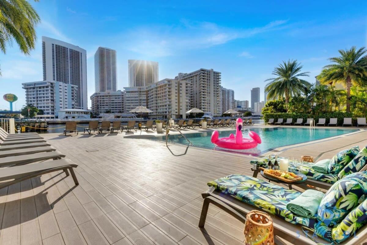 Infinite View With Balcony,Pool Plus Near Beach Hallandale Beach Exterior foto